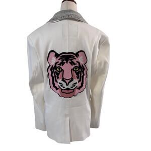 Gorgeous Things One of a Kind White Blazer Pink Tiger Patch Medium‎